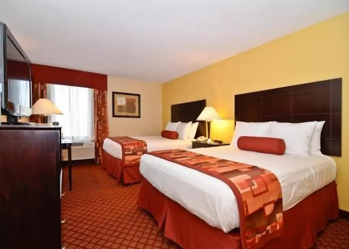 Best Western Plus Parkway Hotel