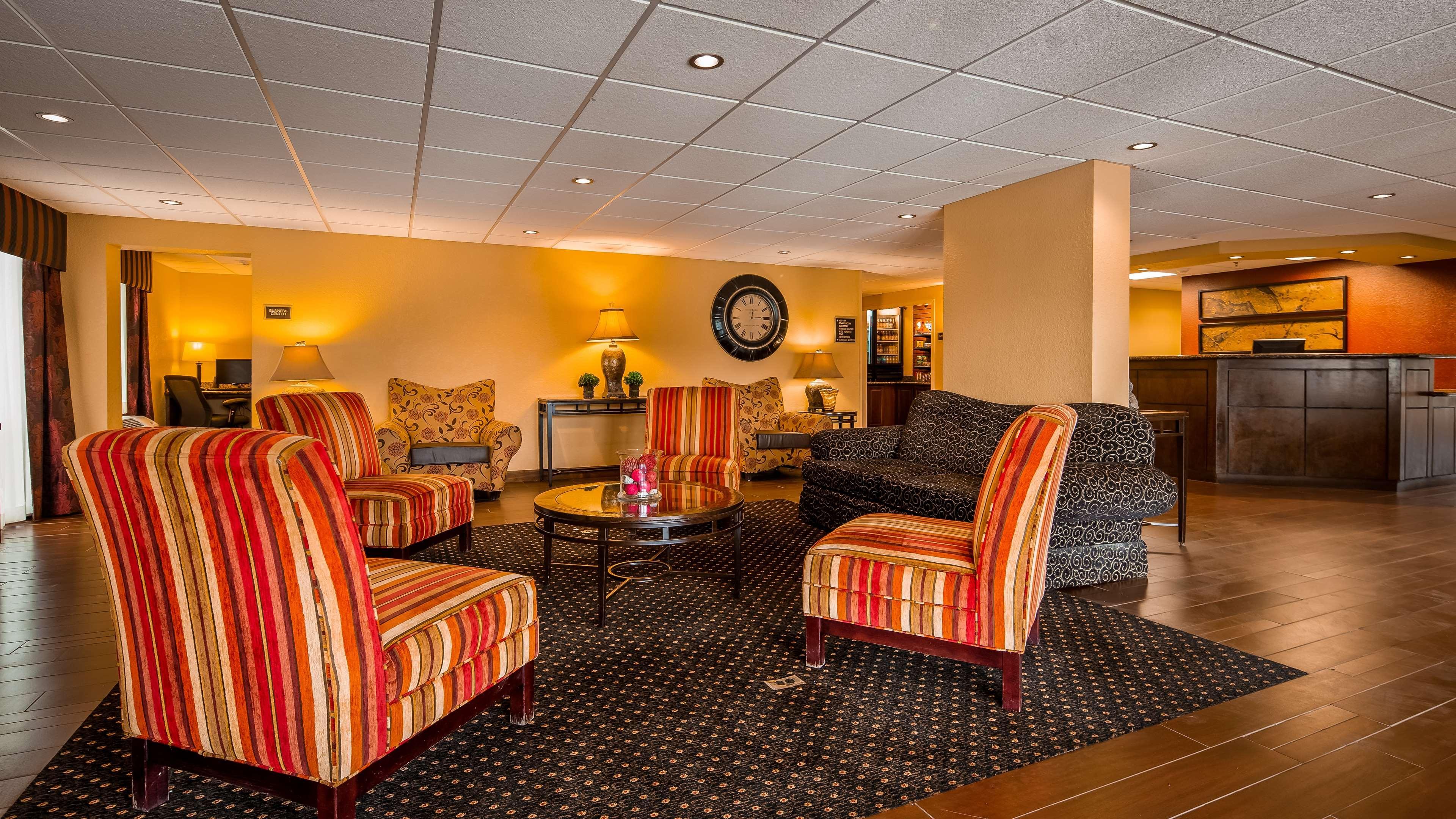 Western Parkway Hotel