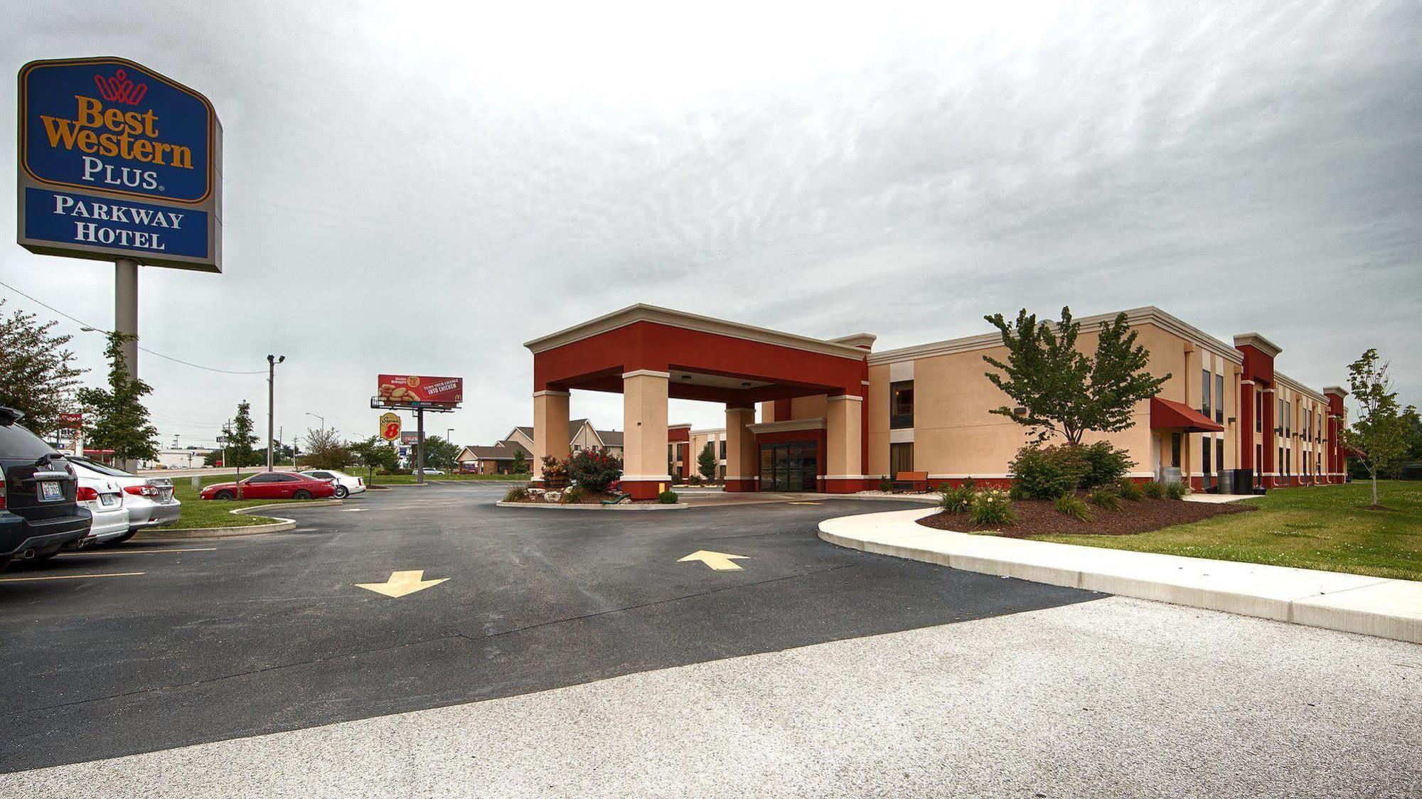 Best Western Plus Parkway 3*